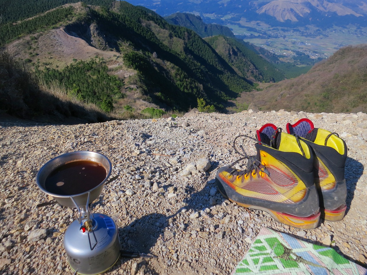 阿蘇外輪山　地蔵峠、俵山、冠ヶ岳で焼き飯＆コーヒーなのだ！